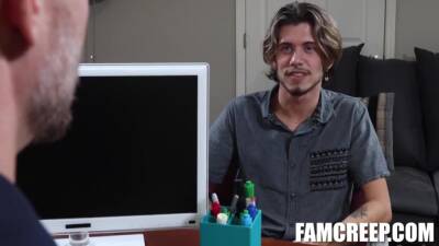 Ryan Kneeds joins his brother in law Jake Lawrence at his office Turns Wild - boyfriendtv.com
