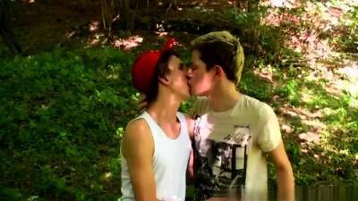 Emo gay twink fisting videos Making out leads to a entire lo - nvdvid.com