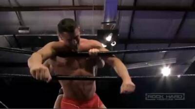 Alex Waters vs. Dash Decker - boyfriendtv.com