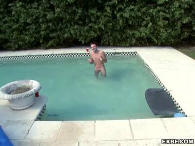 GAy USA Pooltime - boyfriendtv.com - Usa