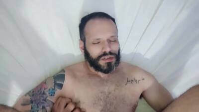 URSO CAVALO - boyfriendtv.com