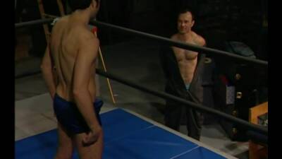 WRESTLER BLOWJOB - boyfriendtv.com